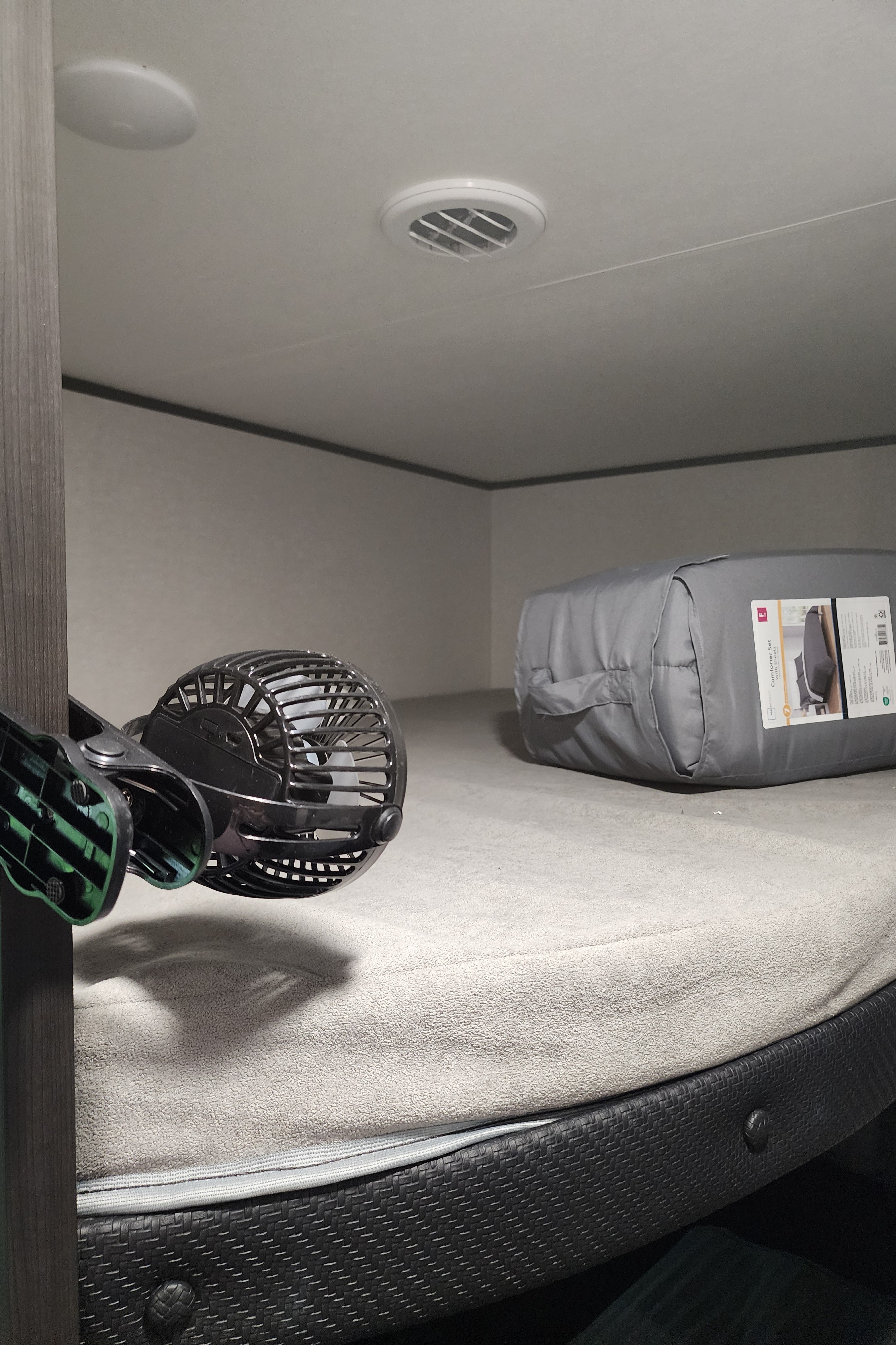 Frosty Dinghy's 2026 Jayco SLX Flight Travel Trailer