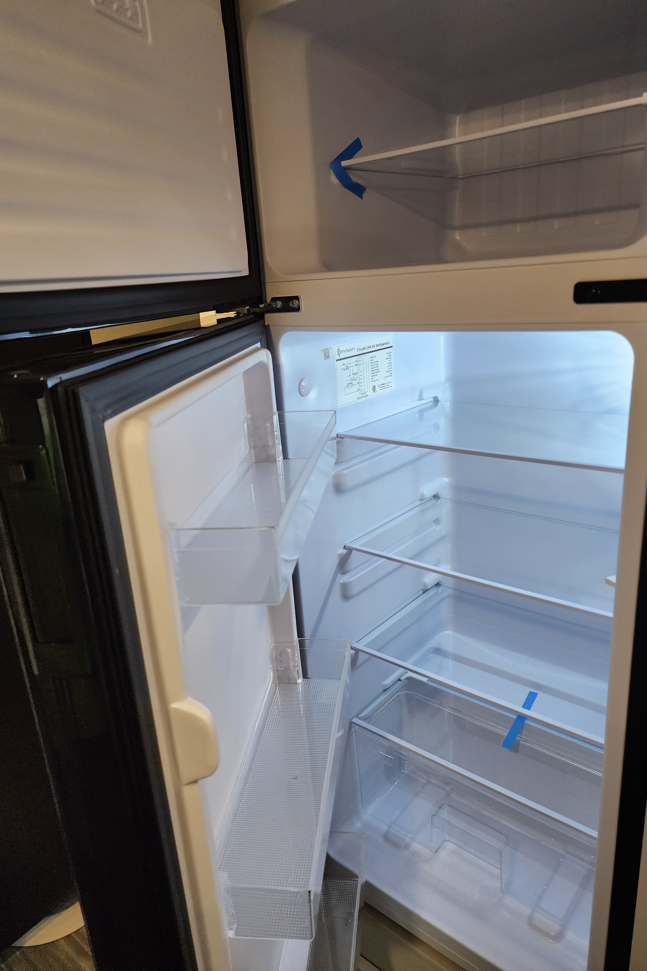Frosty Dinghy's 2026 Jayco SLX Flight Travel Trailer
