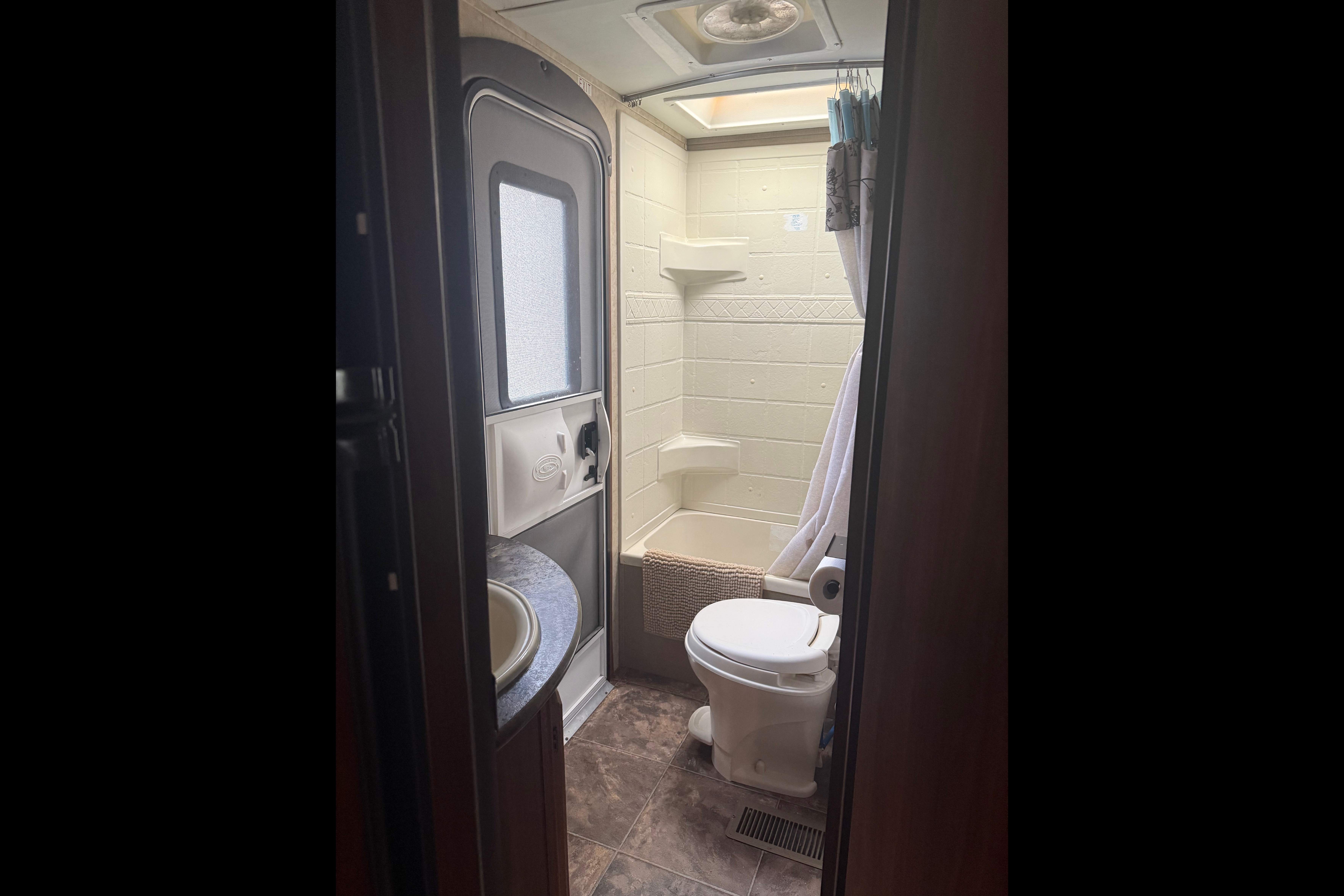 Laura's cozy Keystone Cougar Travel Trailer