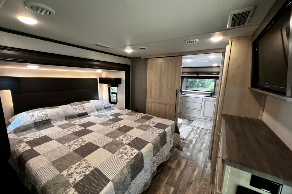 2022 Forest River Cardinal 390FBX (delivery only)