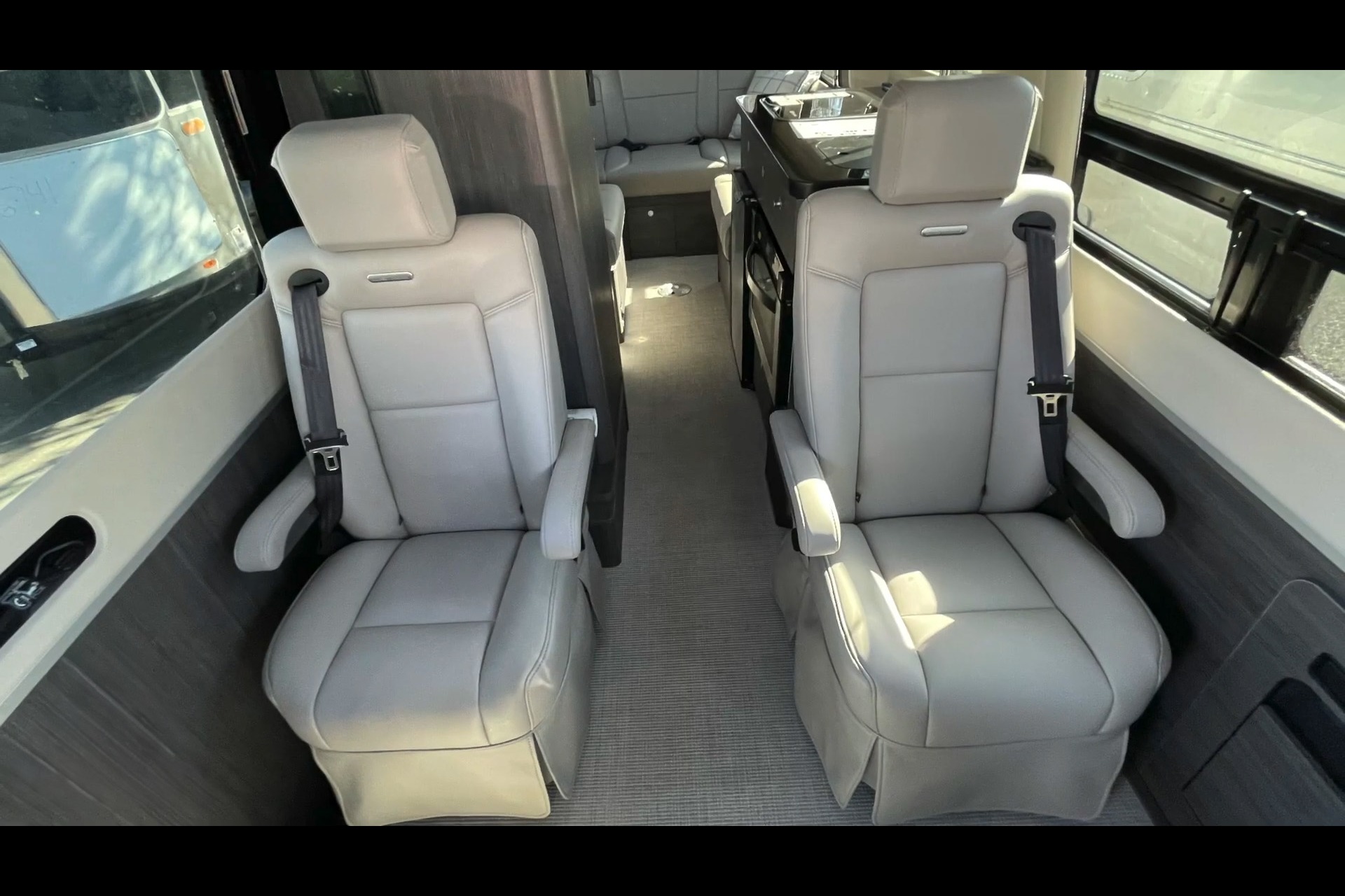 birender's Airstream Airstream Interstate 24GT Class B