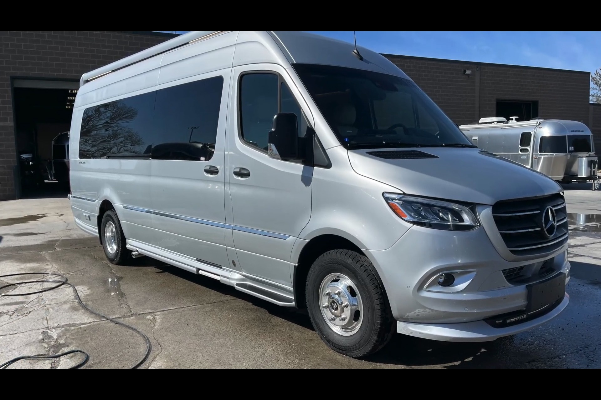 birender's Airstream Airstream Interstate 24GT Class B
