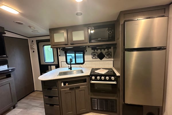 Cruiser RV MPG Ultra Lite 3100 BH Travel Trailer