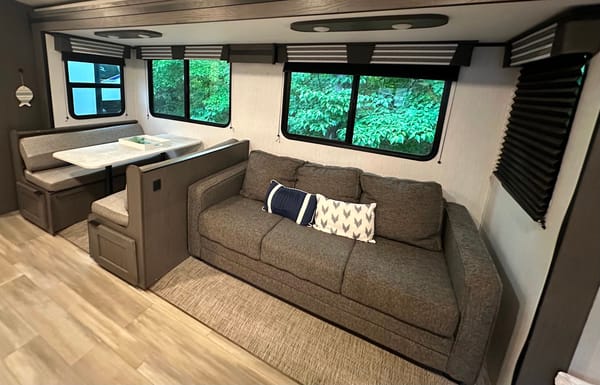 Cruiser RV MPG Ultra Lite 3100 BH Travel Trailer