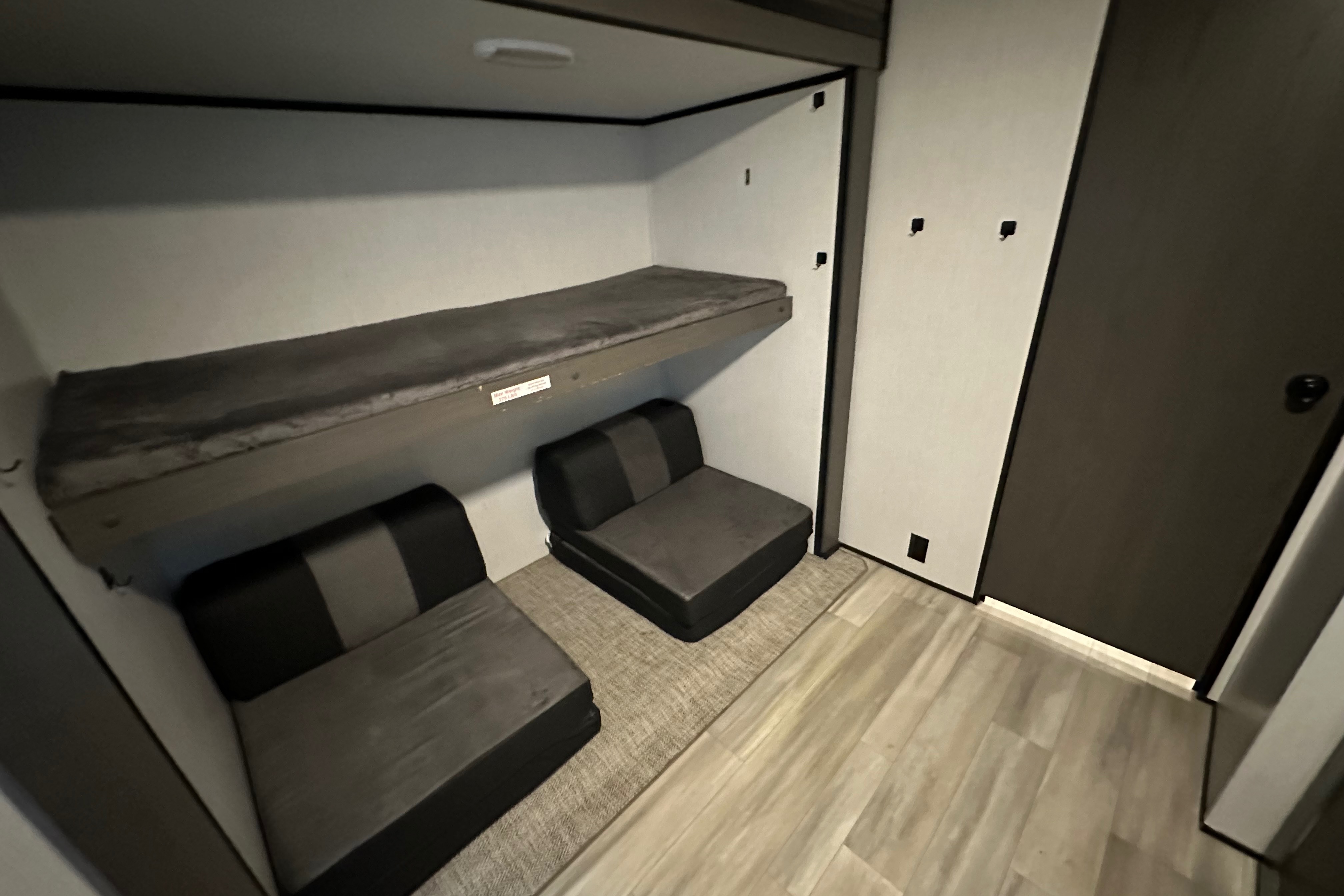Cruiser RV MPG Ultra Lite 3100 BH Travel Trailer