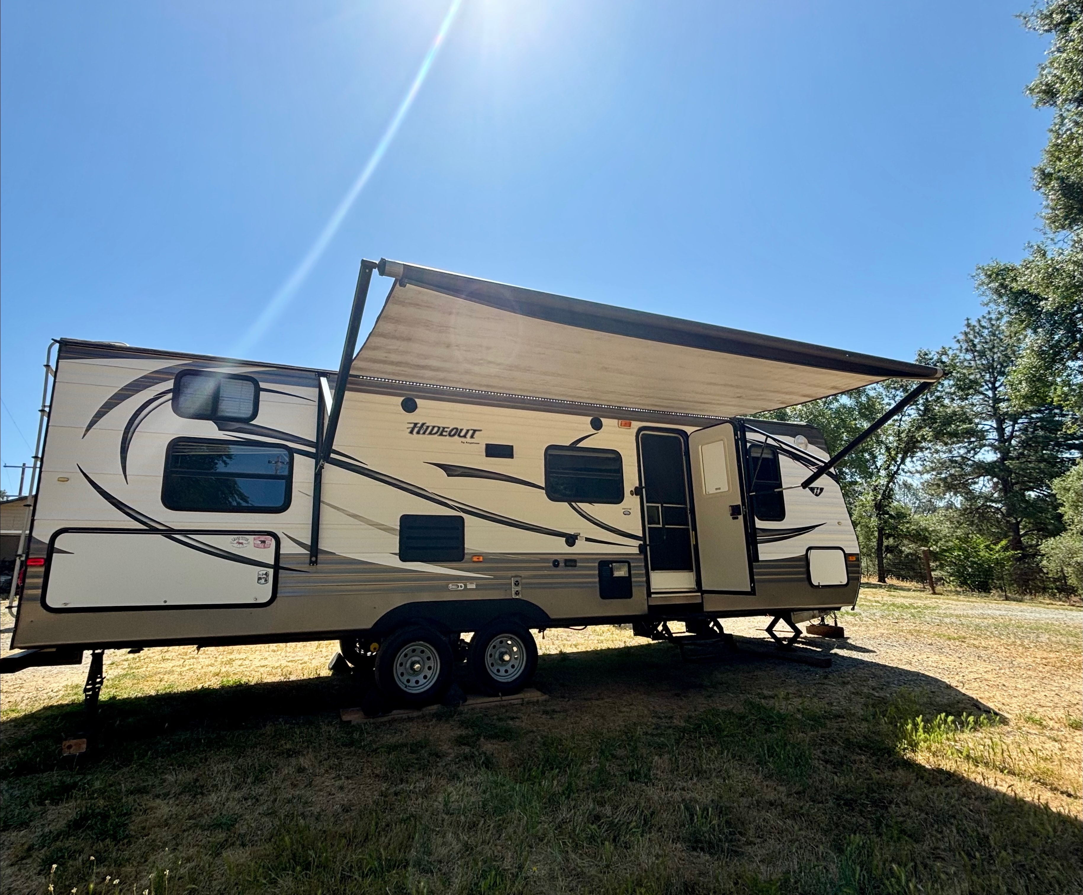 Jessica's Keystone Hideout Travel Trailer