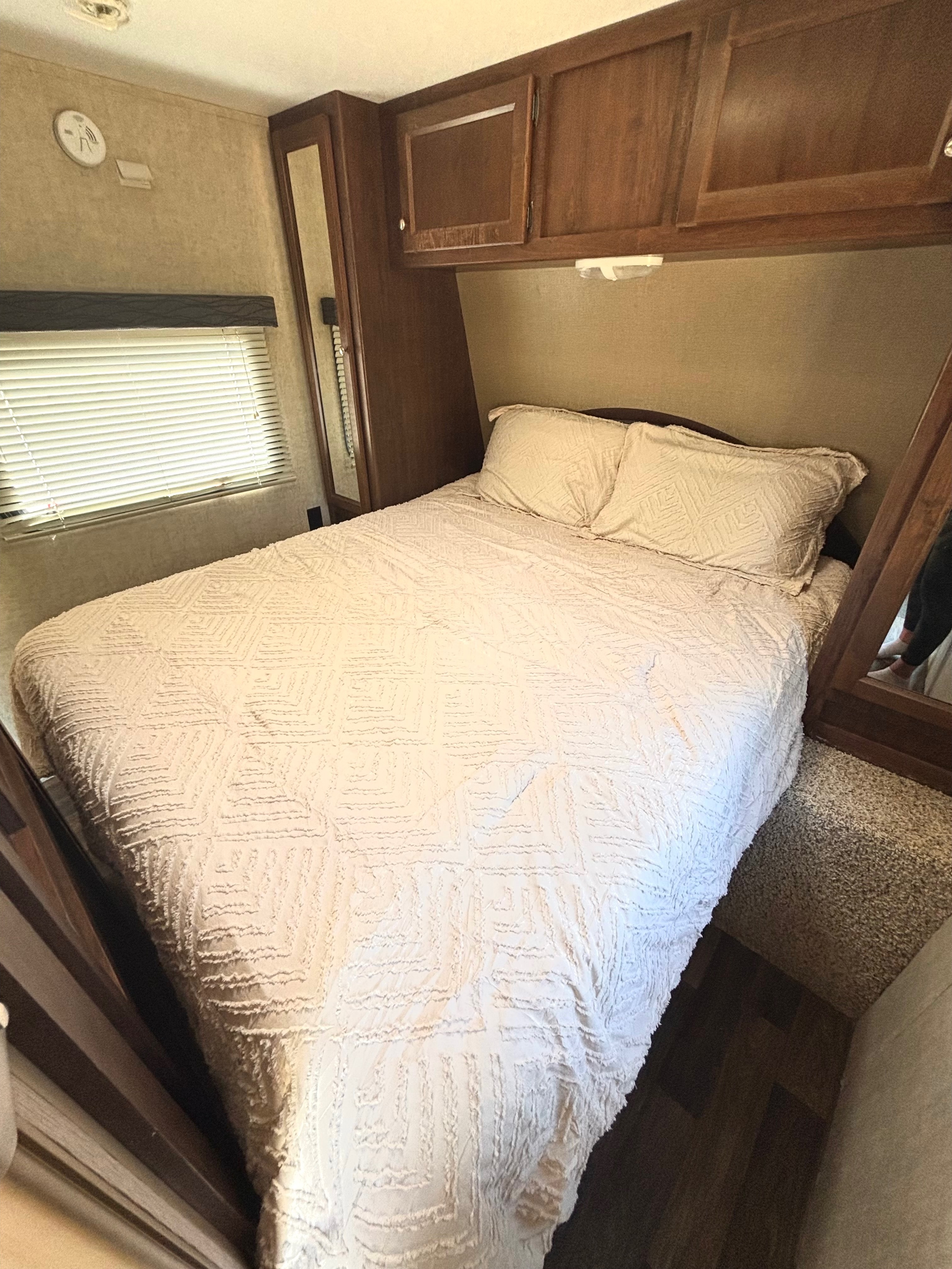 Jessica's Keystone Hideout Travel Trailer
