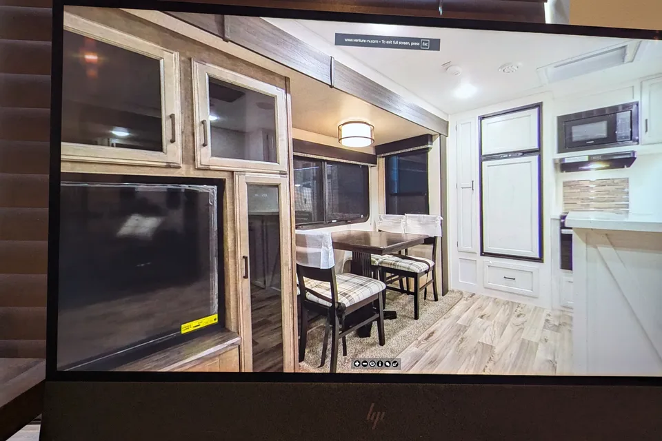 Sandra's Venture RV SportsTrek Travel Trailer