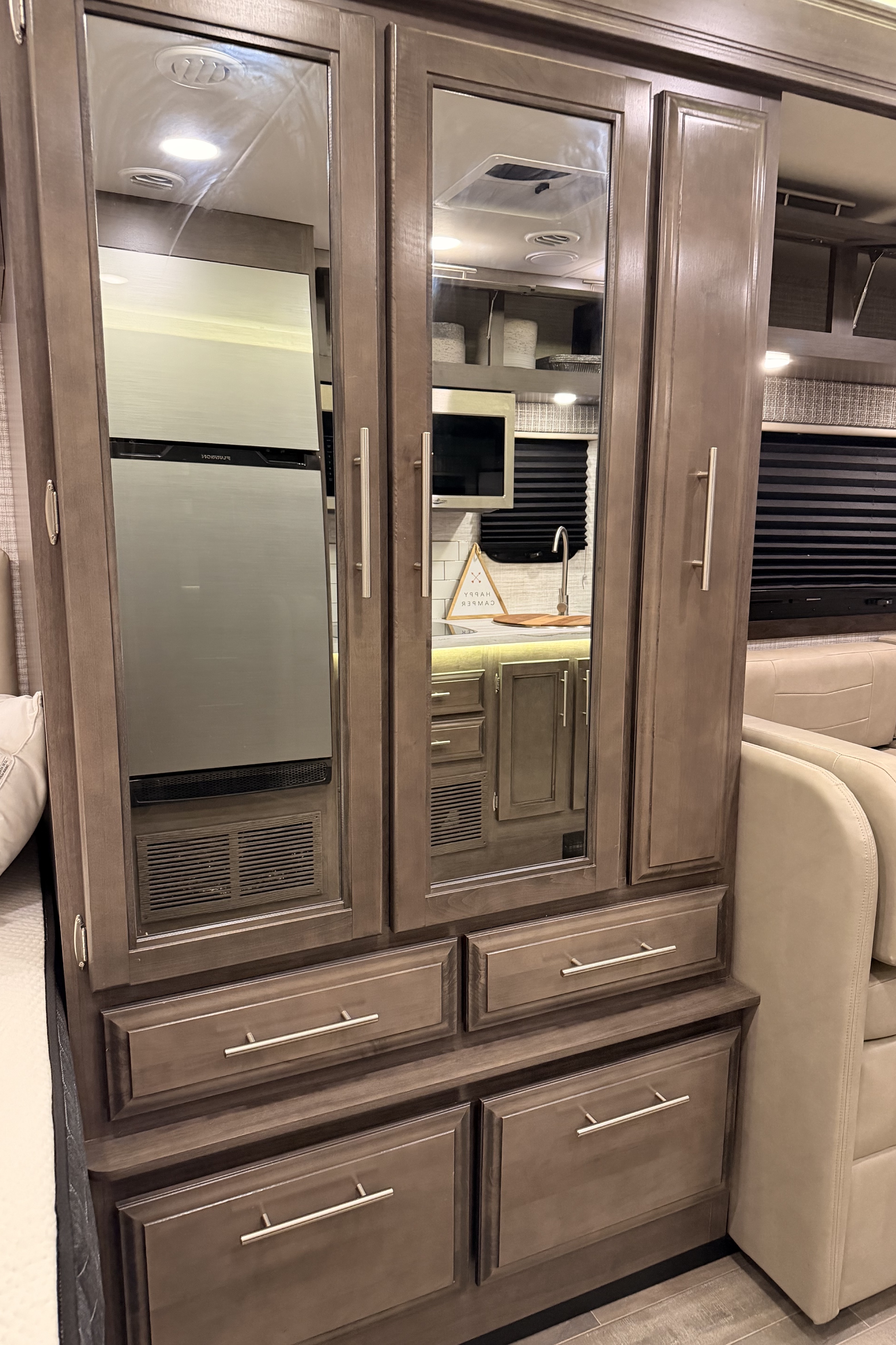 Augusta Adventure Coach