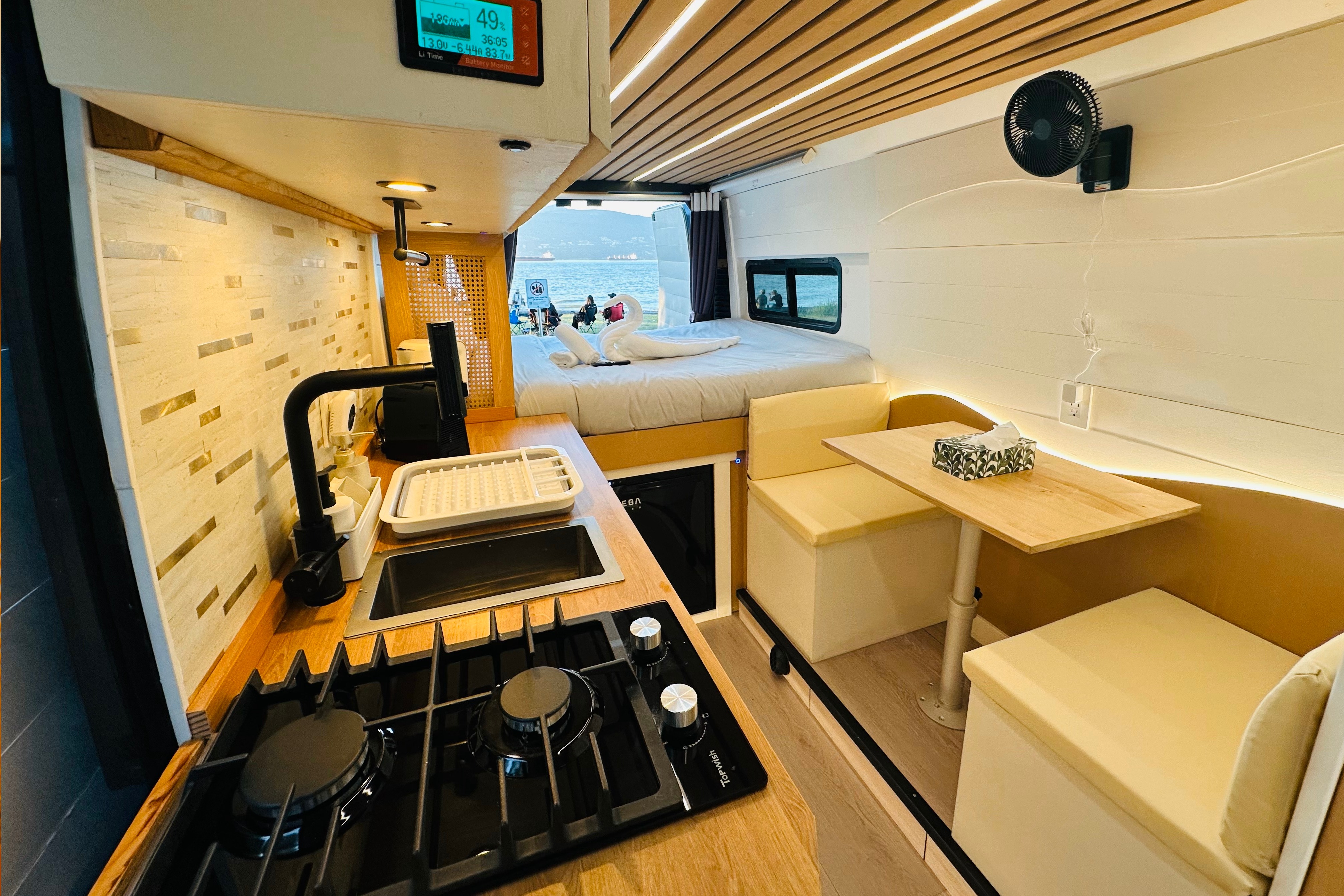 Millie - 2016 Promaster 3500 Campervan Extended/High Roof Off The Gird