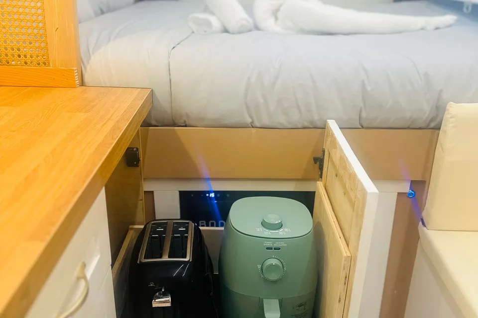 Millie - 2016 Promaster 3500 Campervan Extended/High Roof Off The Gird