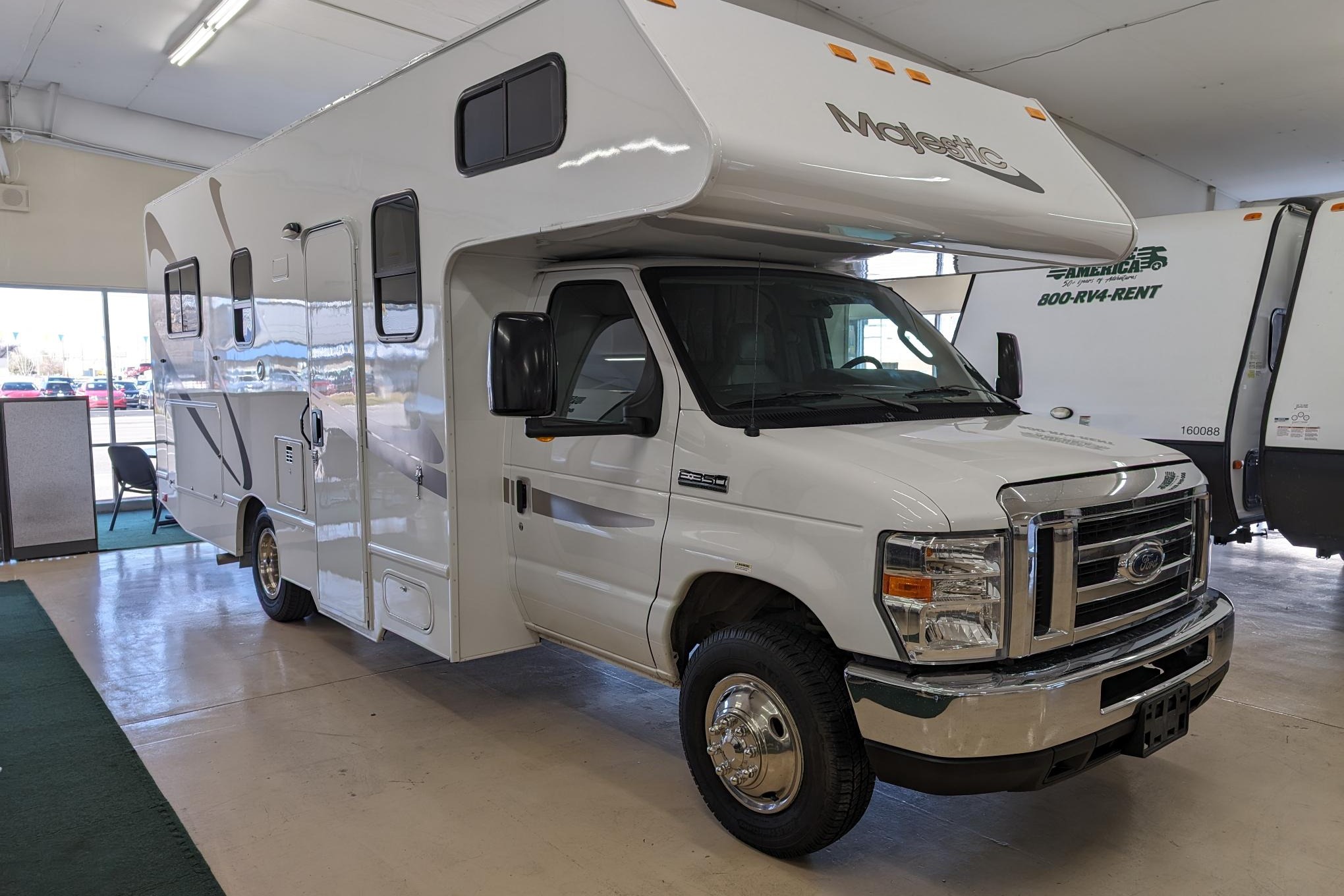 2019 Thor Majestic 23A Class C