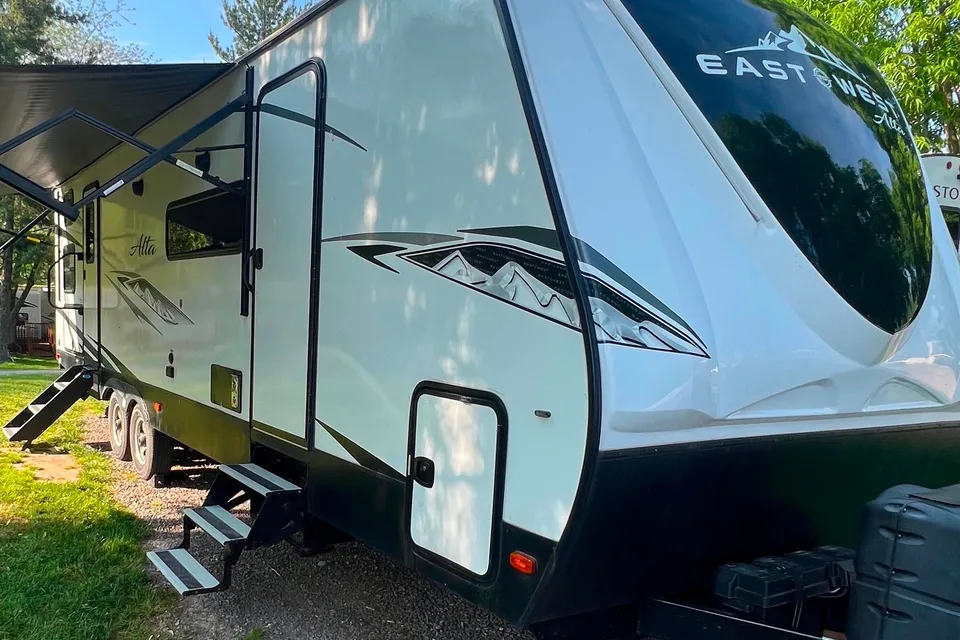 Kortney's East to West Alta Travel Trailer