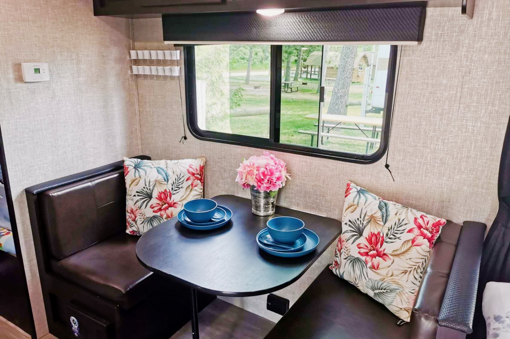 Midsize SUV Towable, New 2022 Jayco Jay Flight SLX 7, 174BH Bunkhouse 