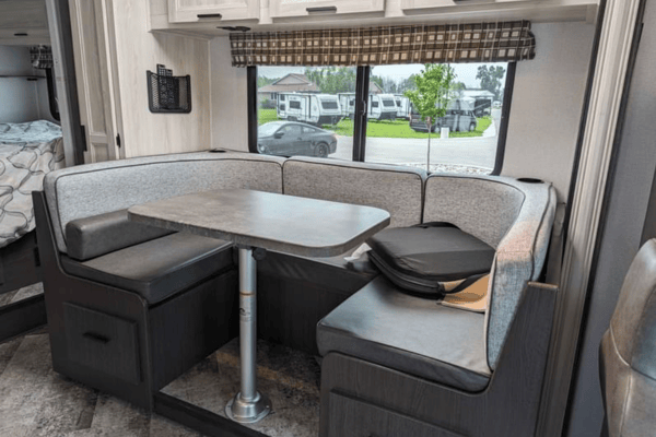 David's Forest River Sun cruiser Class C