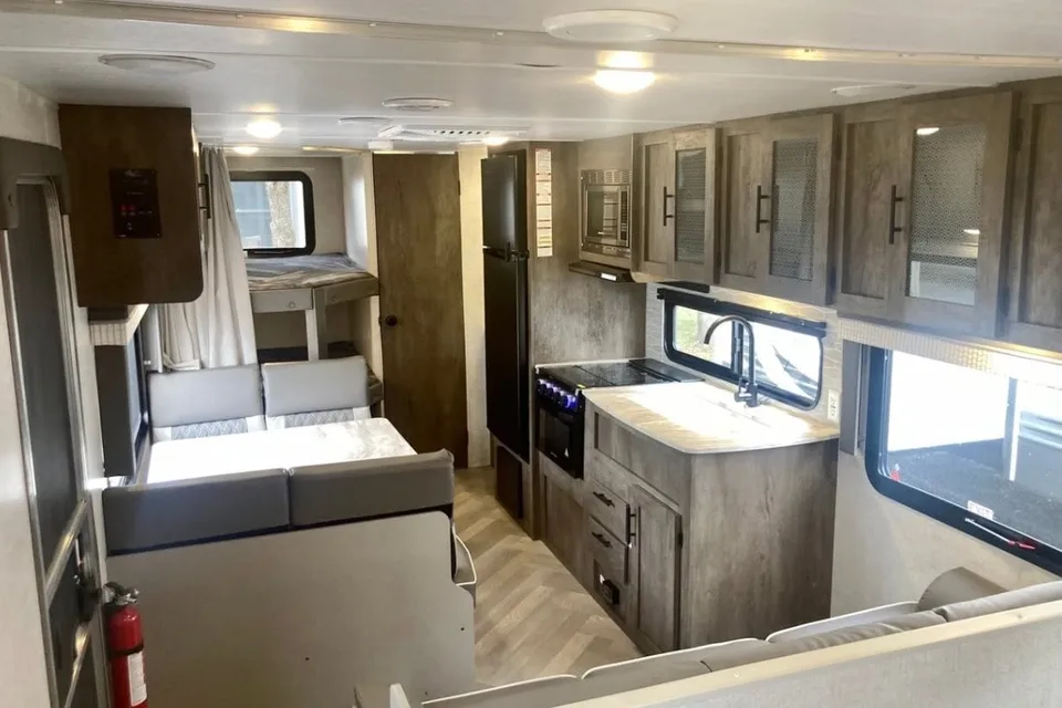 Forest River Salem Cruiselite Travel Trailer