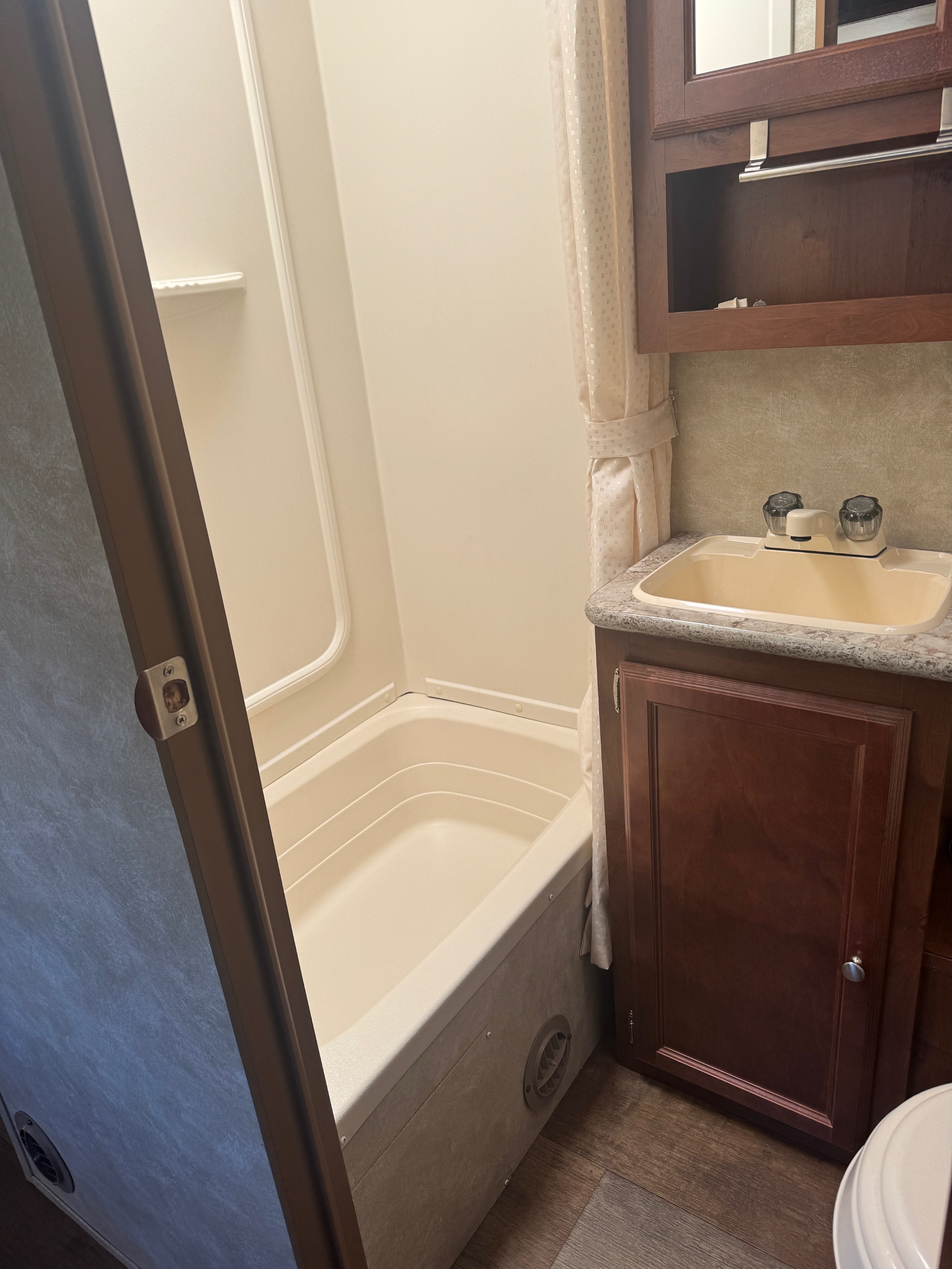 Gulf Stream Matrix Quad Bunk Travel Trailer