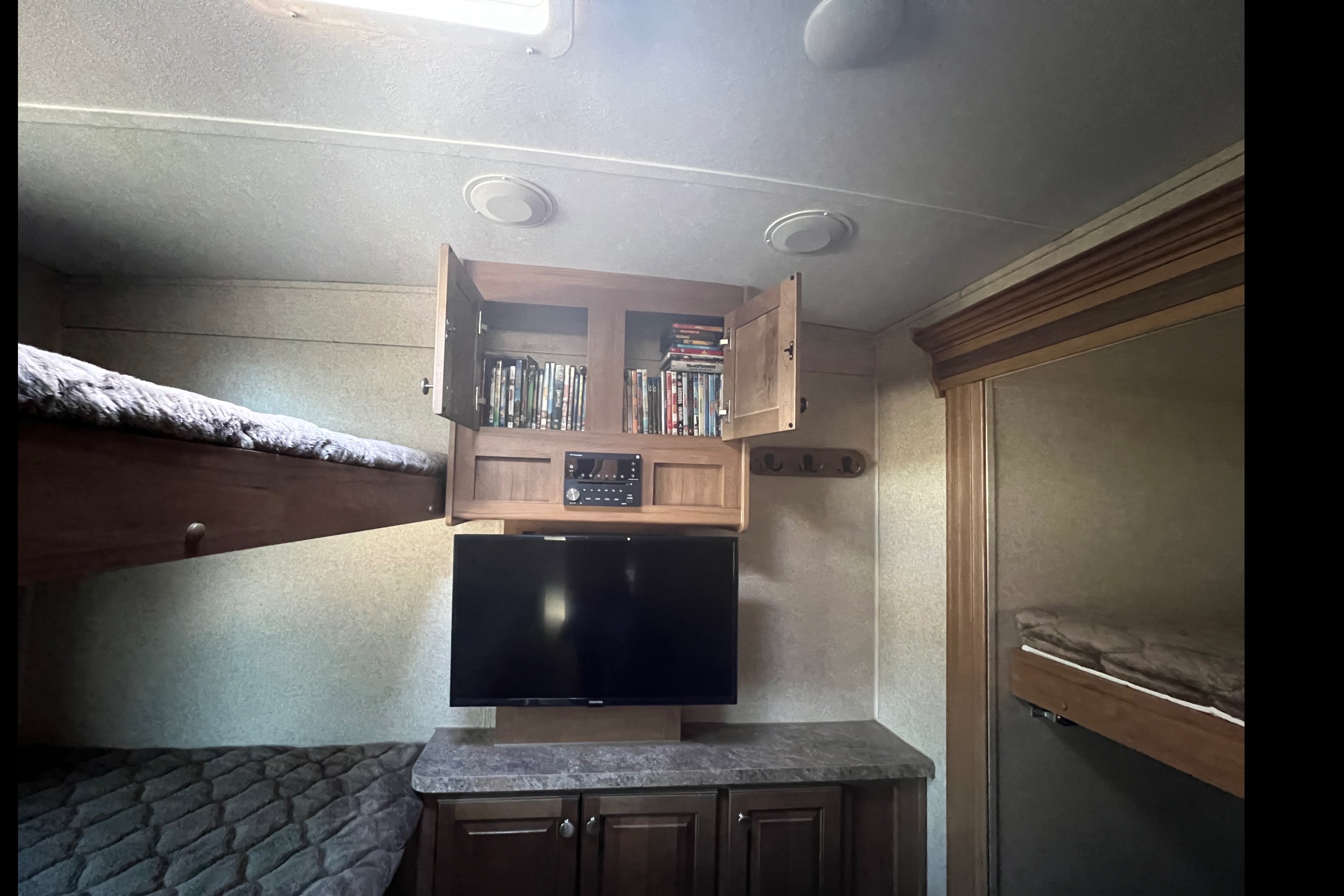 Let’s go Camping ! With our 2019 Forest River Rockwood 8311WS Travel Trailer