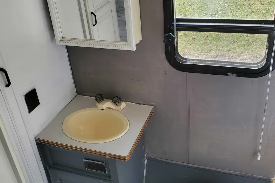Kevin's Forest River Rockwood Ultra Lite Travel Trailer