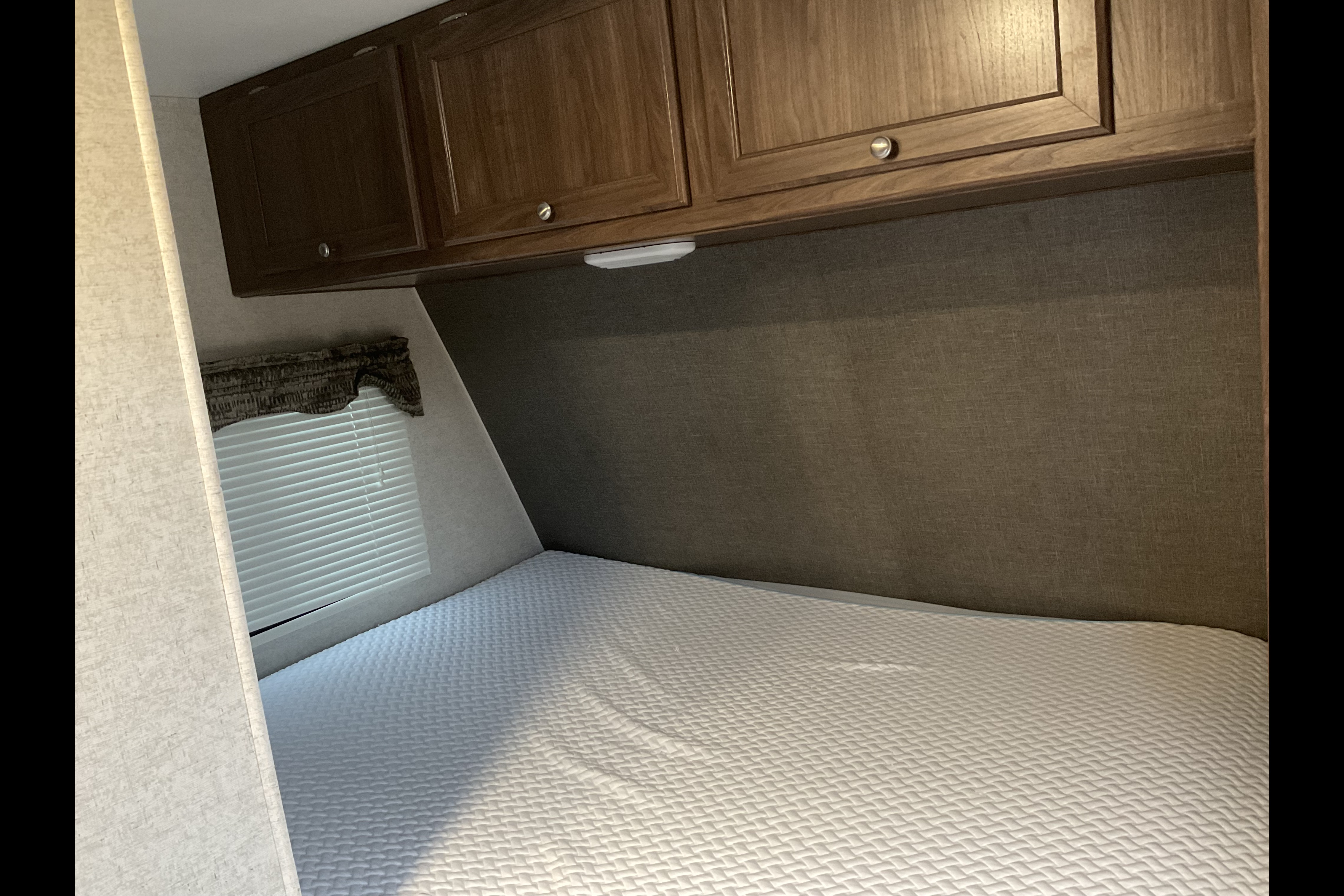 Barry's Heartland Pioneer RD 190 Travel Trailer