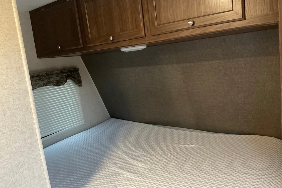 Barry's Heartland Pioneer RD 190 Travel Trailer