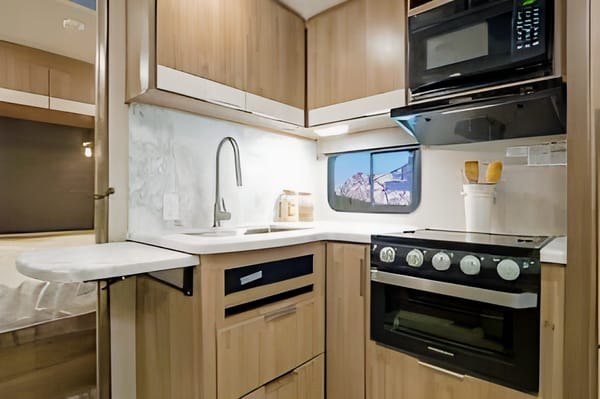 Mark's Grand design imagine 2800BH Family Friendly