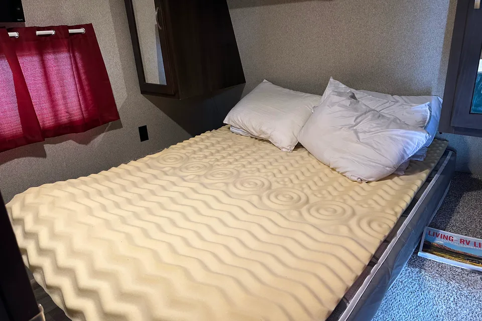 Keystone Springdale Rolling Family Pet Friendly Vacation