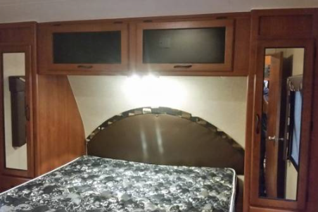[18] Stress Free RVs - 2014  Toy Hauler - 2 Power Lift Beds