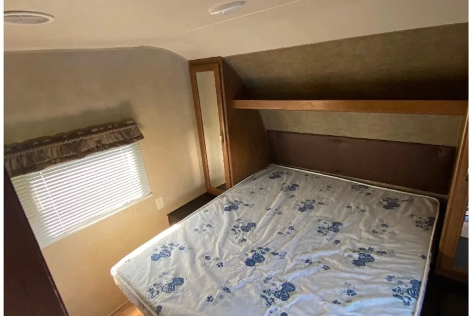 Eric's Forest River Wildwood Travel Trailer