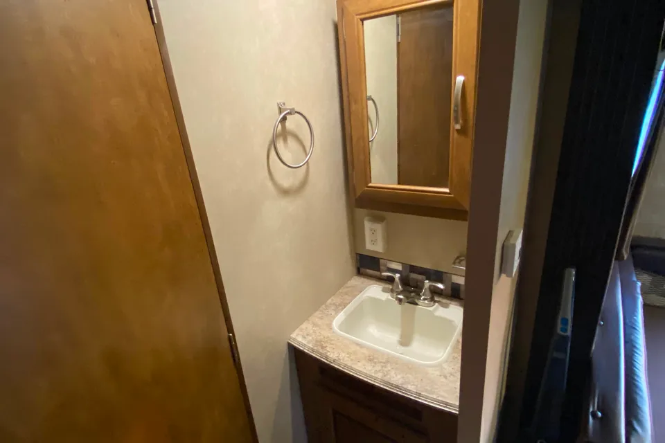 Eric's Forest River Wildwood Travel Trailer