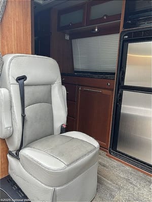 16-18mpg Fun, Premium M-BENZ Roadtrek CS Adventurous Class B