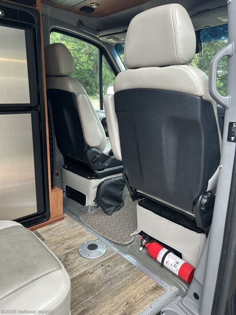 16-18mpg Fun, Premium M-BENZ Roadtrek CS Adventurous Class B