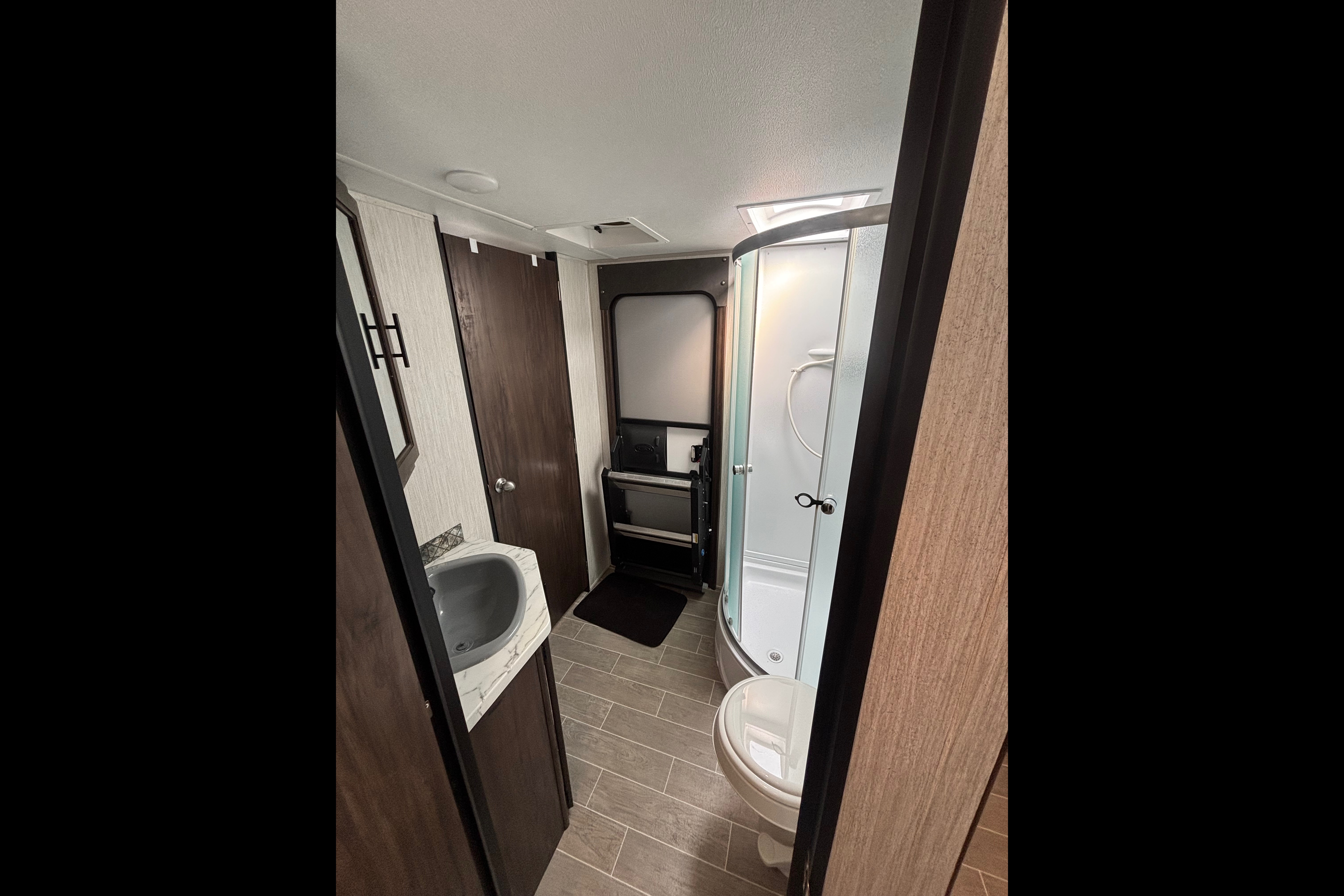 36FT Bunkhouse!