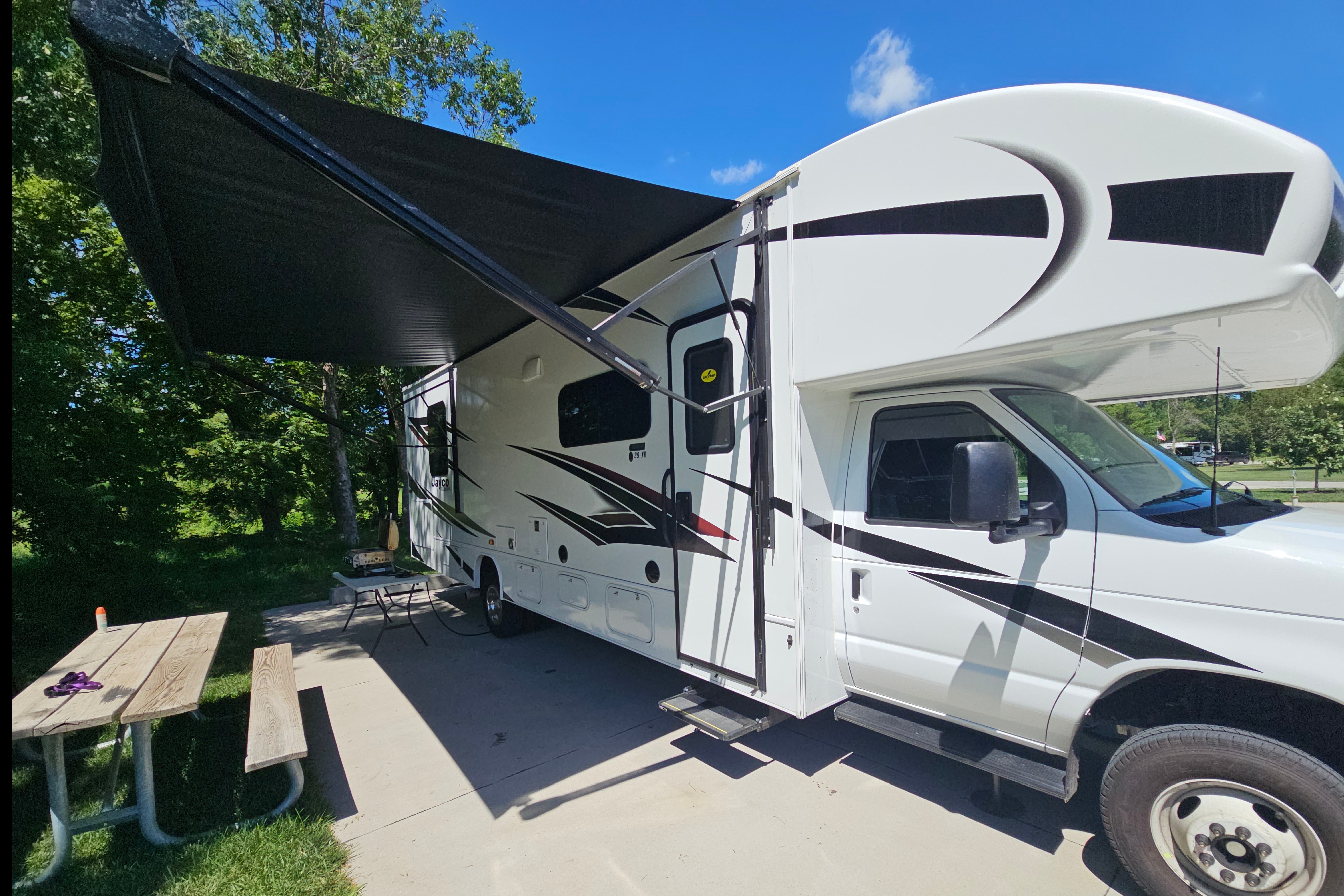 2024 Jayco Clamping Memory Maker