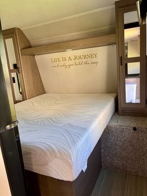 2021 Keystone Hideout 262BH Travel Trailer