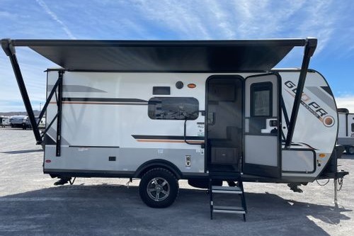Raymond's Geo Pro Rockwood 19BH Travel Trailer