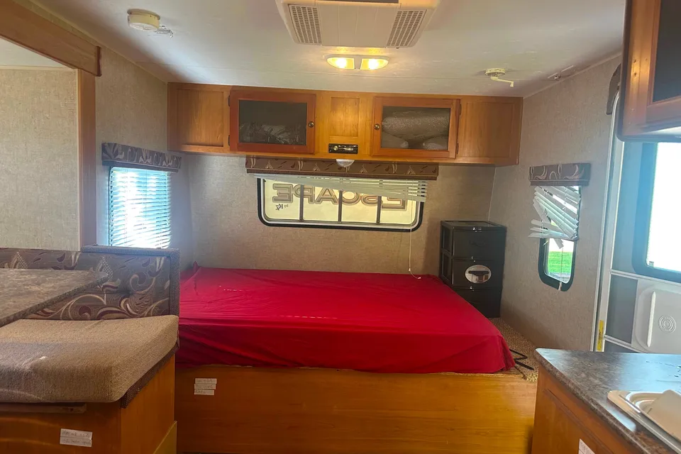 Amir’sEscape Trailer Industries E196s Travel Trailer