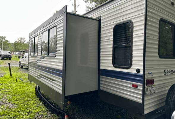 Family RV Glamping
