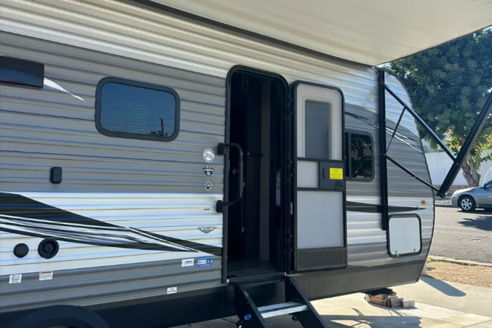 Eddie’s Jayco Travel trailer Travel Trailer