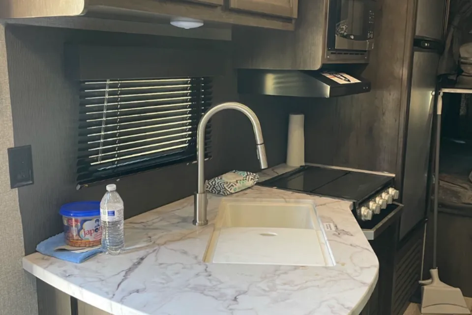 Eddie’s Jayco Travel trailer Travel Trailer