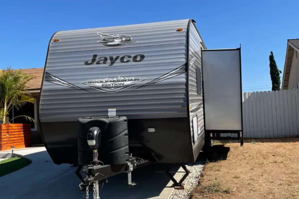 Eddie’s Jayco Travel trailer Travel Trailer