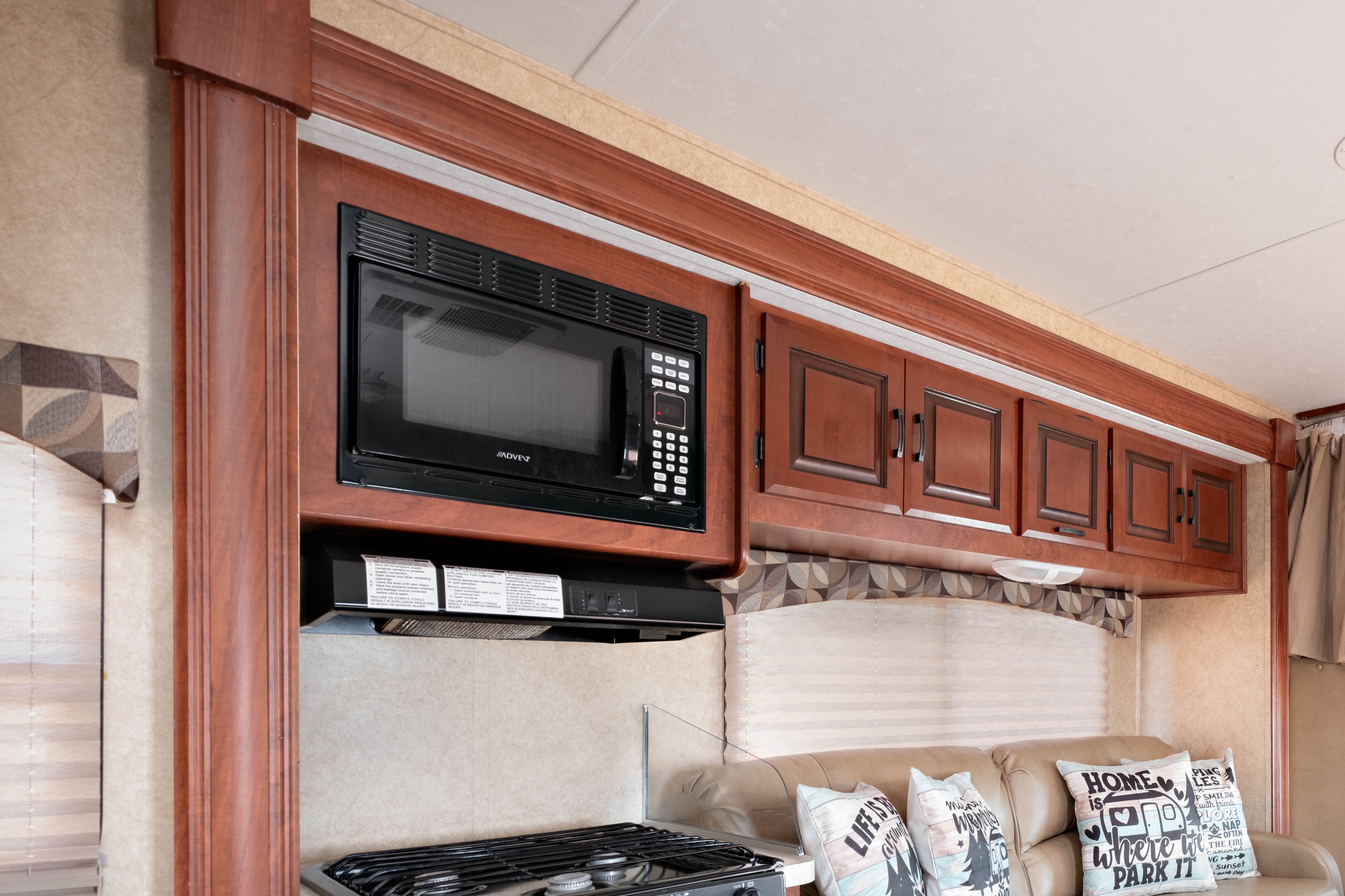 The Deca-Nomad TribeWagon: Class C RV, Sleeps 11, Climate Package