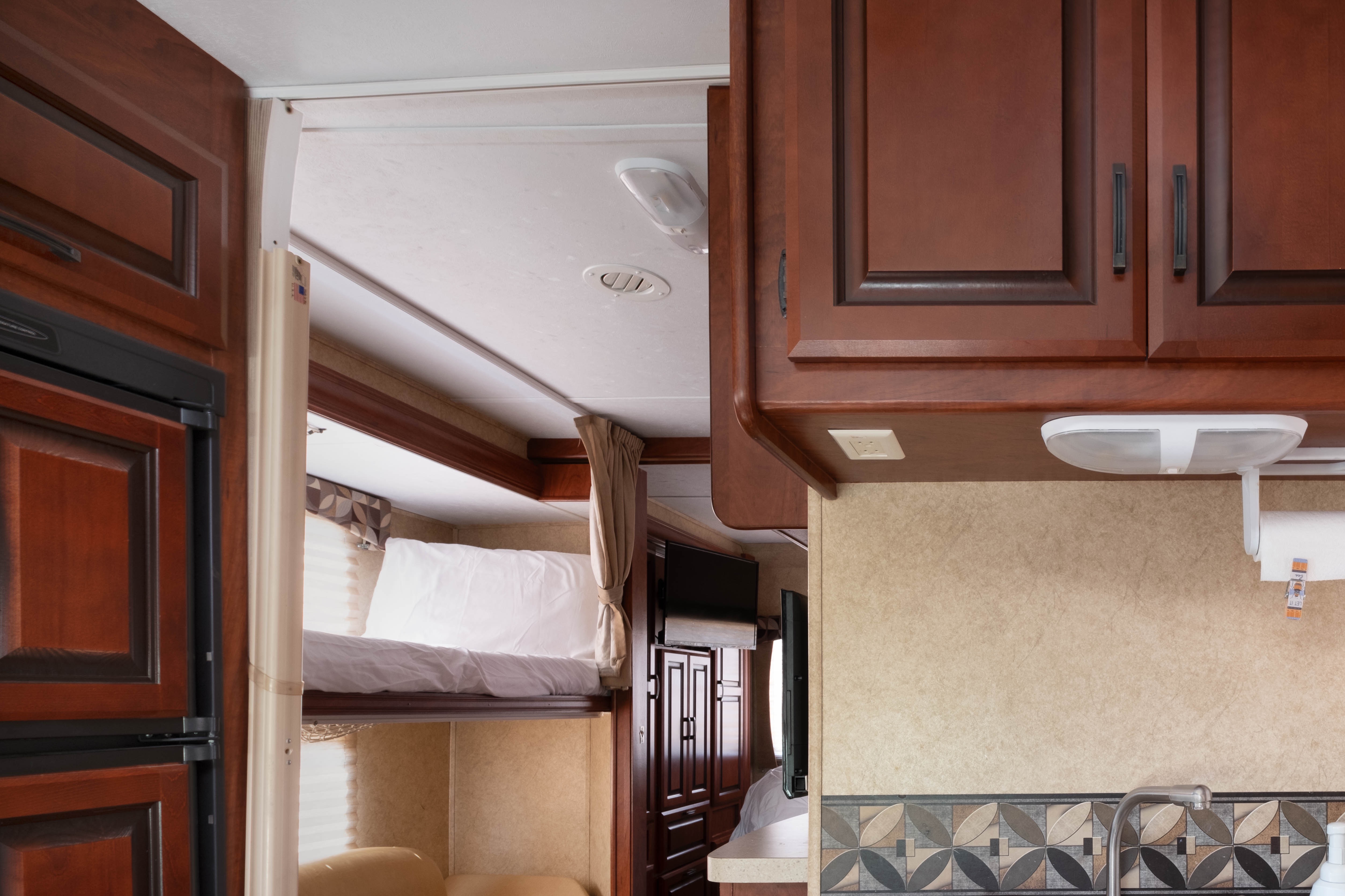 The Deca-Nomad TribeWagon: Class C RV, Sleeps 11, Climate Package