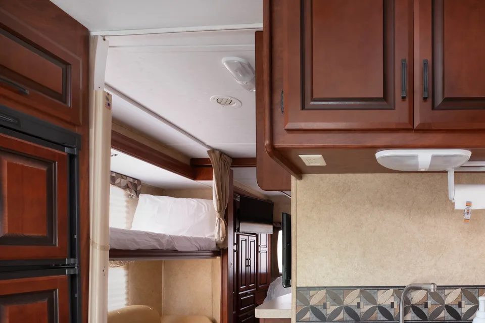 The Deca-Nomad TribeWagon: Class C RV, Sleeps 11, Climate Package