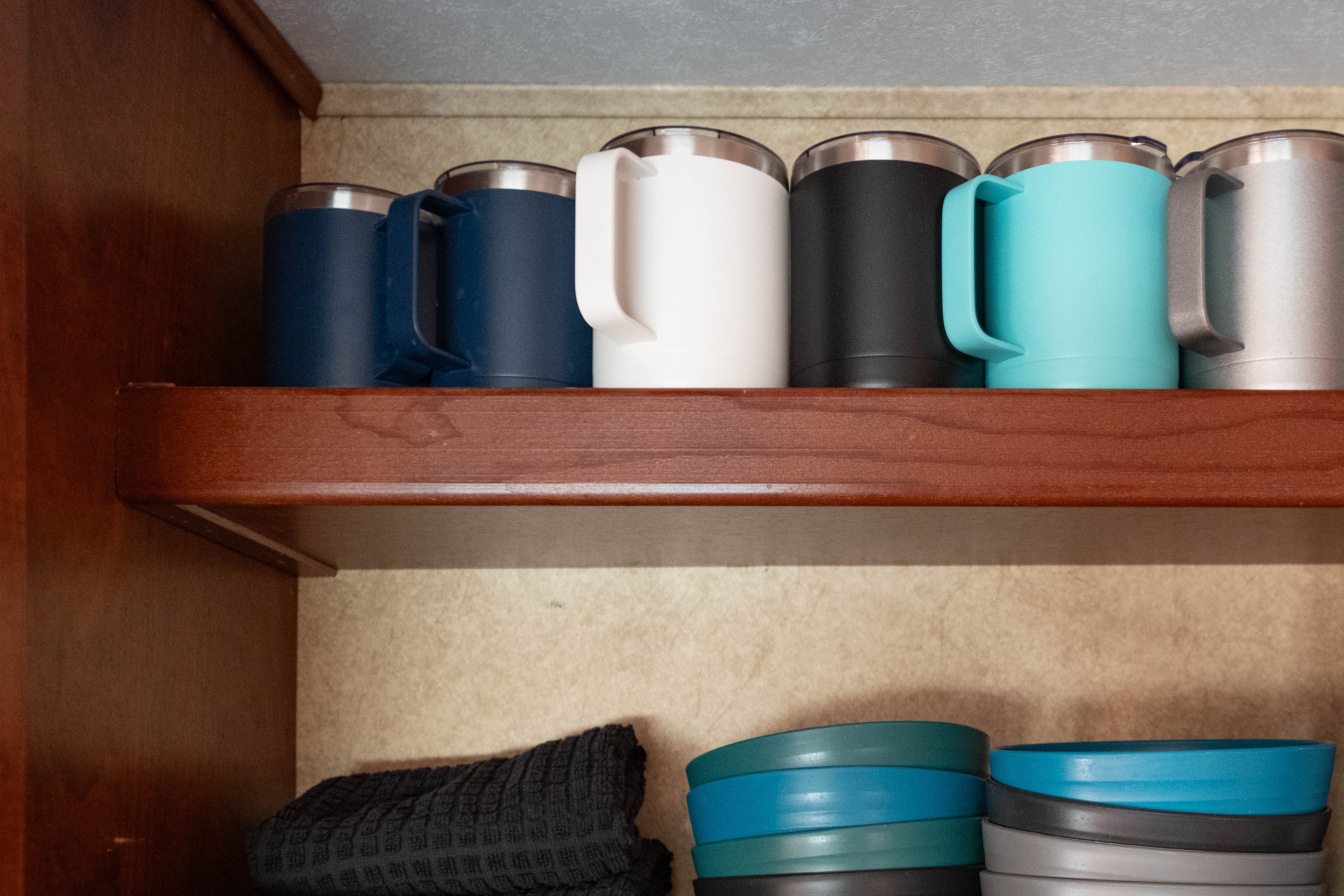 The Deca-Nomad TribeWagon: Class C RV, Sleeps 11, Climate Package