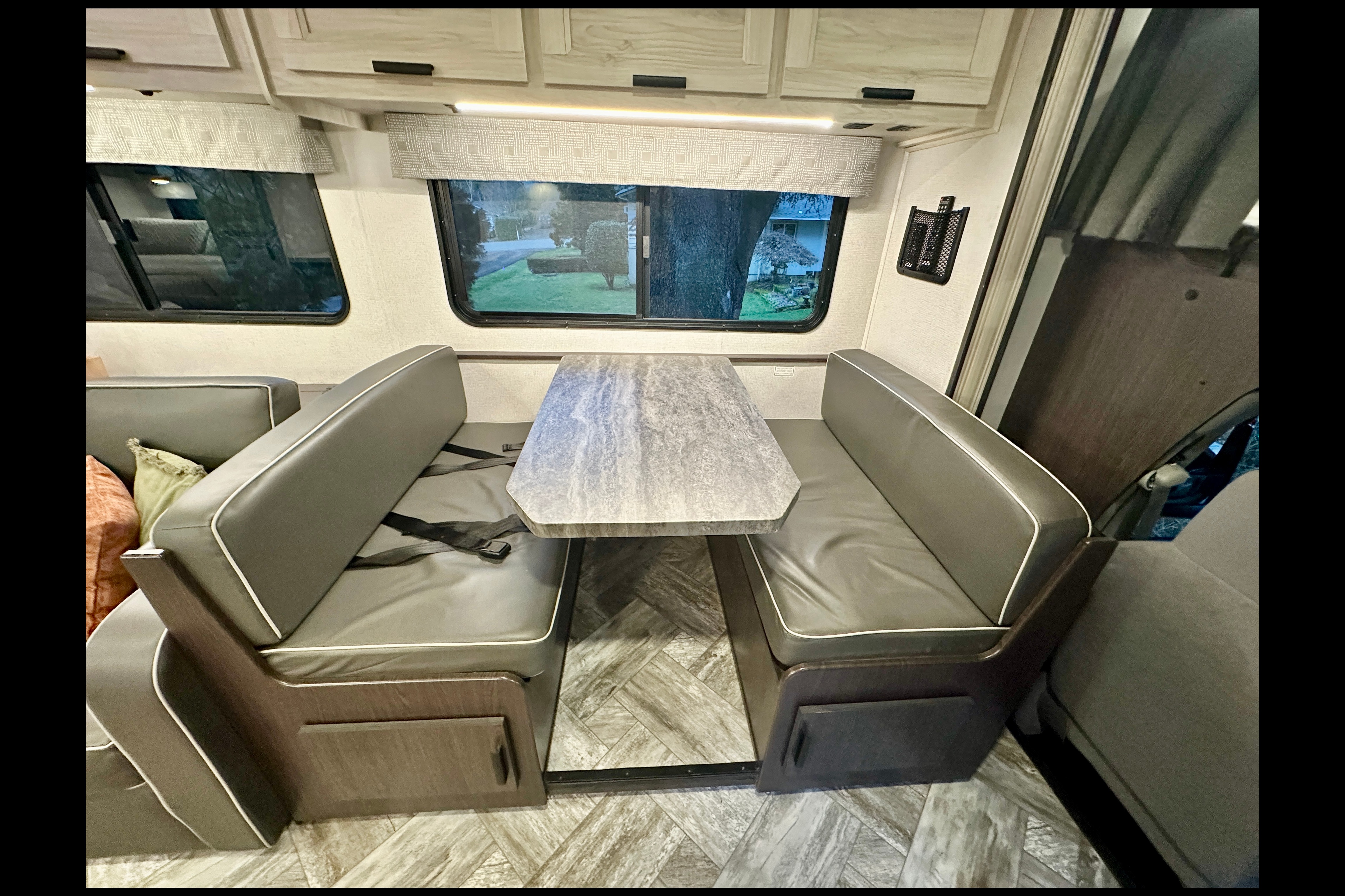 Clean and Comfortable 2023 Forest River Sunseeker LE