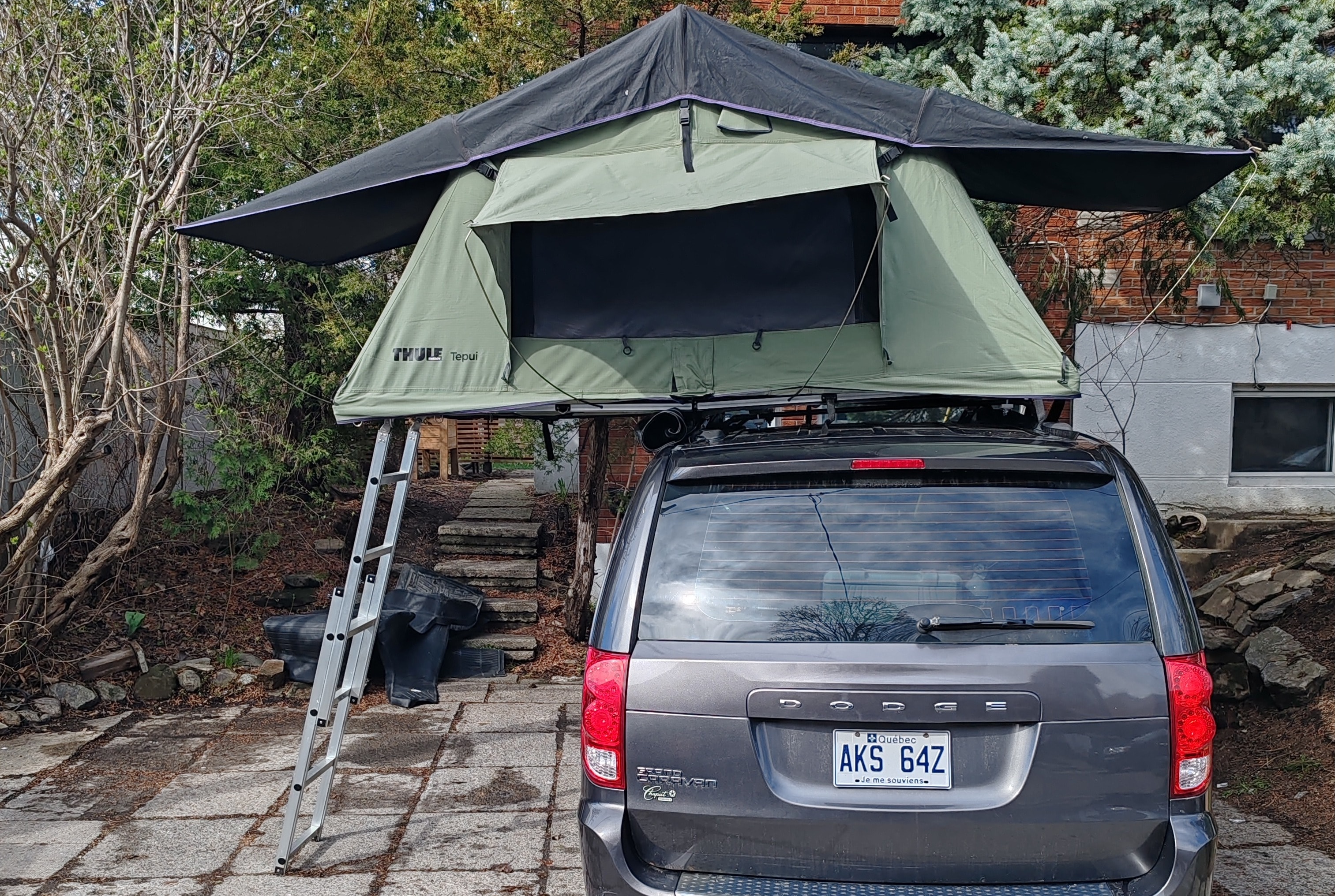 Dédéneige, notre dodge caravan aménagée ! Partez a l'aventure !