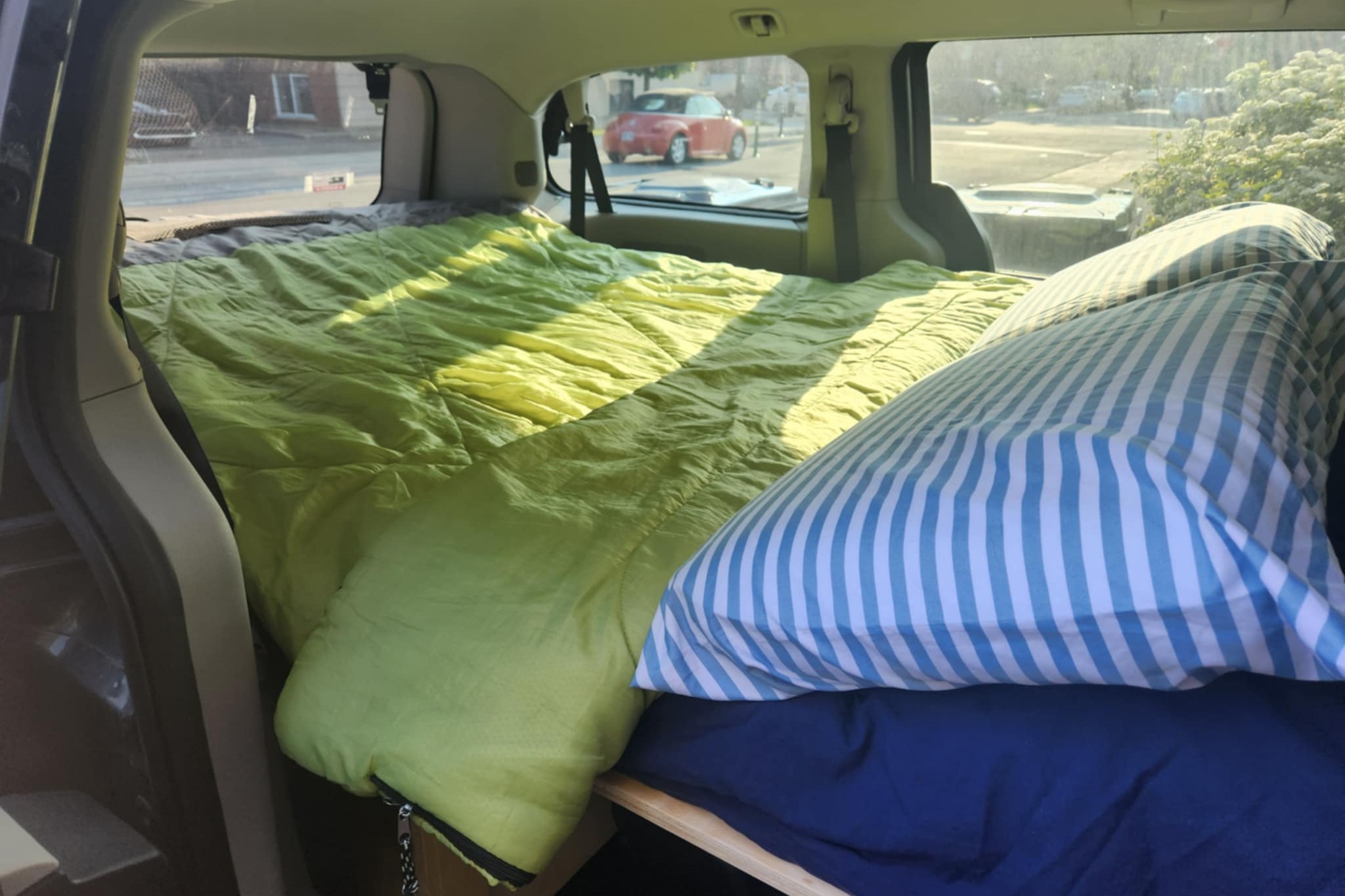 Dédéneige, notre dodge caravan aménagée ! Partez a l'aventure !