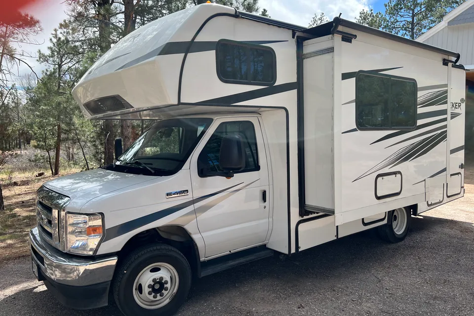Chris's Forest River SunSeeker Class C