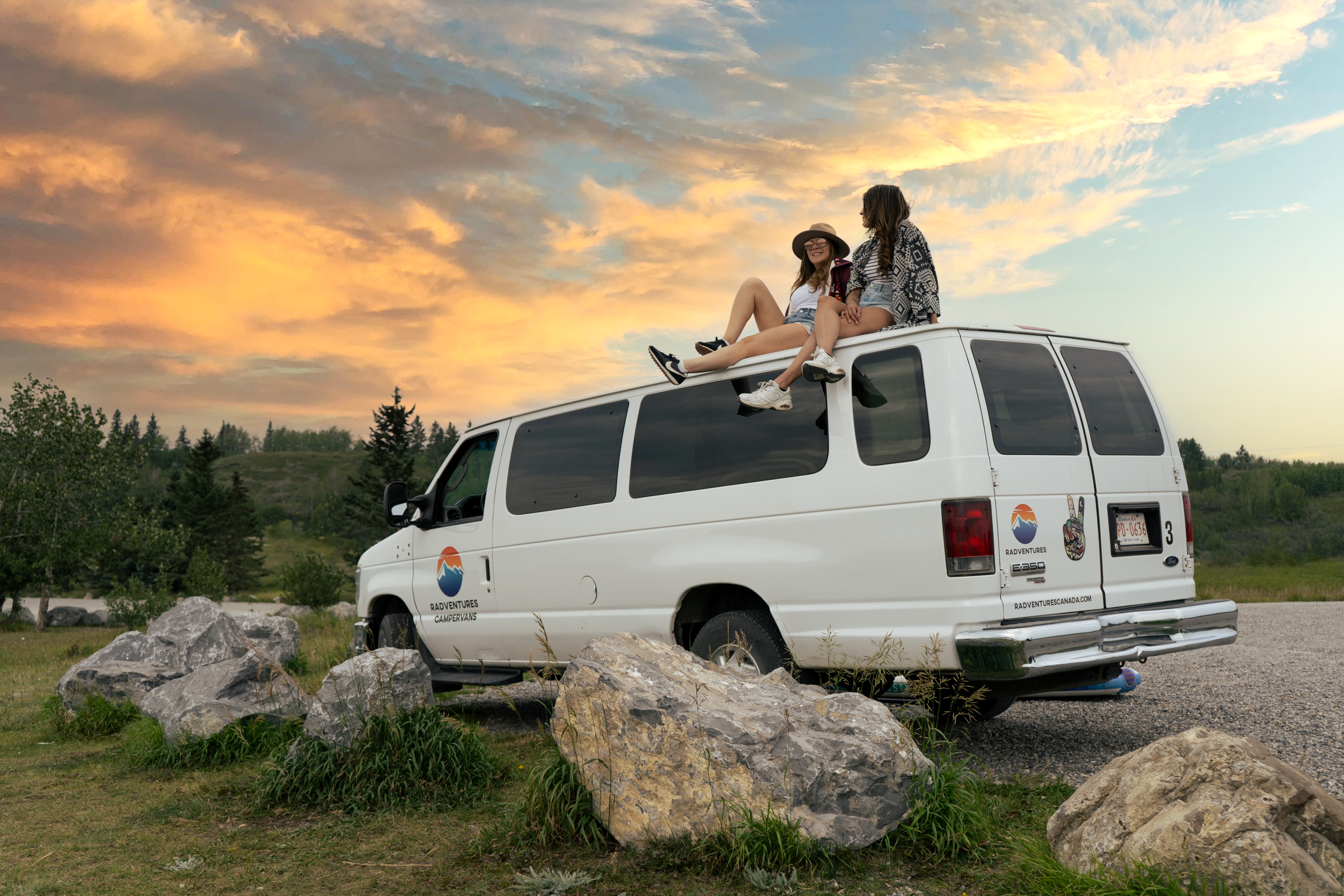 Glacier Campers Glampervan